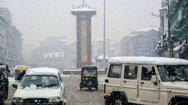 જમ્મુ કાશ્મીરમાંથી કલમ 370 હટાવાઈ