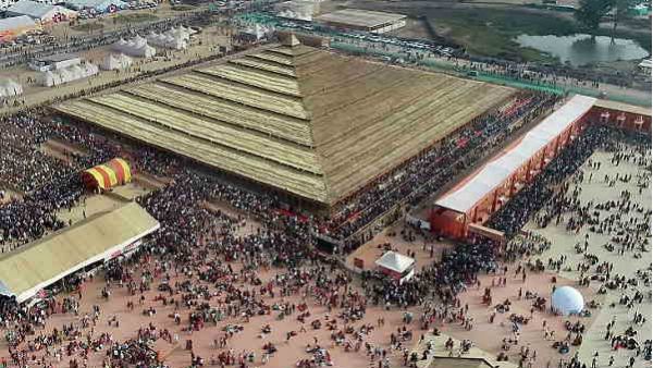તસવીરોમાં જુઓ ઉમિયાધામનો લક્ષચંડી મહાયજ્ઞ, 60 લાખ શ્રદ્ધાળુઓ આવ્યા હતા