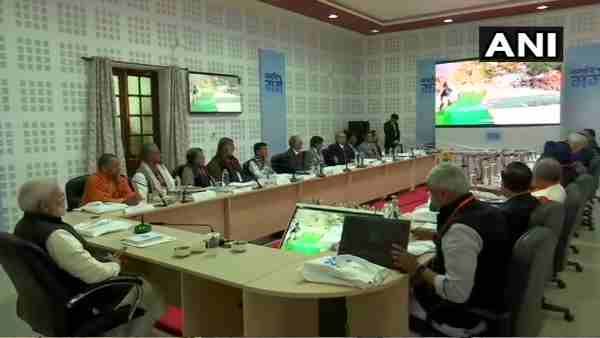 નમામિ ગંગે પરિયોજનાની સમીક્ષા