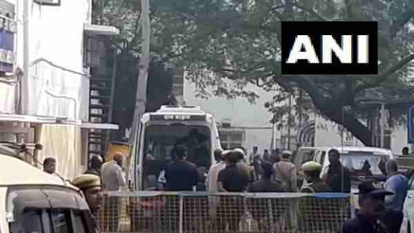 સડક માર્ગે ઉન્નાવ પહોંચશે પીડિતાનુ શબ