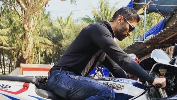 દોસ્તોએ વ્યક્ત કર્યુ દુઃખ