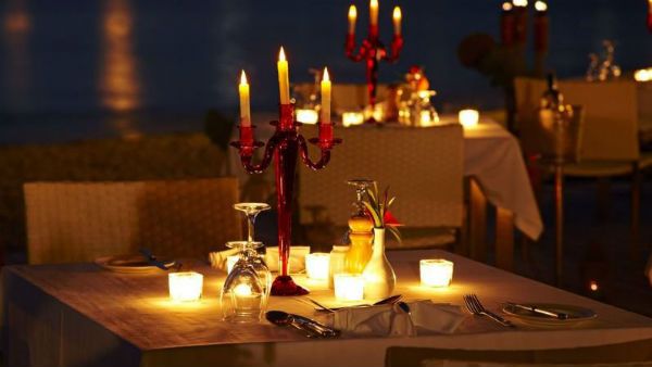 Candle Light Dinnerને રોમાન્સ સાથે શું સંબંધ છે જાણો