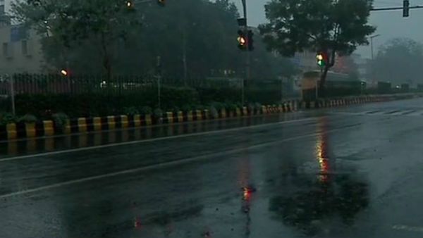 ઠંડીનો કહેર યથાવત, હિમવર્ષાથી ઠાર વધ્યો, આજે અહીં થઈ શકે છે વરસાદ