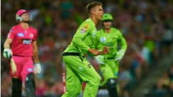 IPL પહેલા KKRને મોટો ઝટકો, આ ખેલાડી પર લાગ્યો પ્રતિબંધ