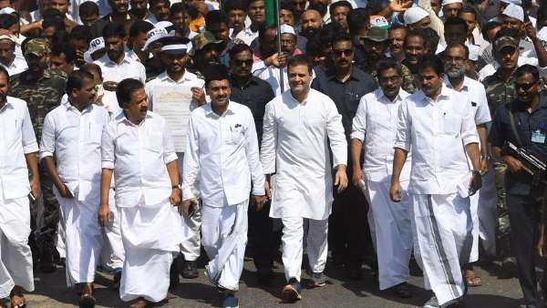 ગોડસેની જેમ મોદી સાથે પણ લડવાનુ છેઃ રાહુલ