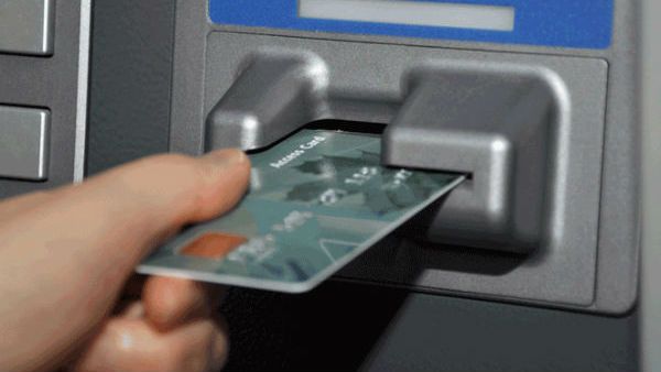 જૂના એટીએમ કાર્ડ નકામાં થઈ જશે