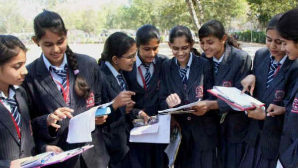 Vastu Tips: પરીક્ષાના તણાવથી મુક્તિ અપાવશે વાસ્તુ-જ્યોતિષના આ ઉપાય