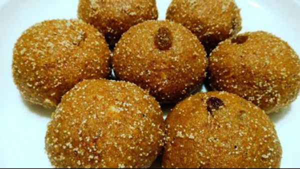 Makar Sankranti 2020: ઘરે જ બનાવો તલ અને ગોળના લાડવા, એકદમ સહેલી છે રીત