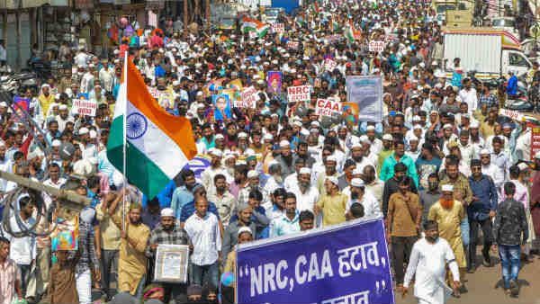 સુપ્રીમ કોર્ટે સીએએ પર વચગાળાના પ્રતિબંધ લાદવાનો કર્યો ઇનકાર