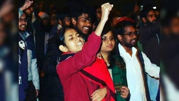 આઈશીએ પોતે જણાવી બુકાનીધારીઓના આતંકની કહાની