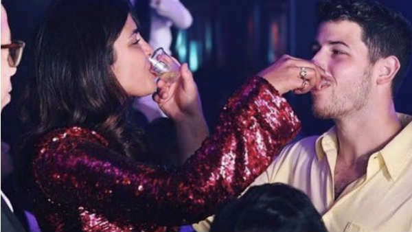 કેવી રીતે કર્યુ પ્રપોઝ કેવી રીતે કર્યુ પ્રપોઝ