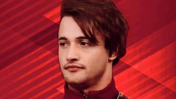 પહેલા અસીમના શો માંથી બહાર જવાના સમચાર આવ્યા હતા પહેલા અસીમના શો માંથી બહાર જવાના સમચાર આવ્યા હતા