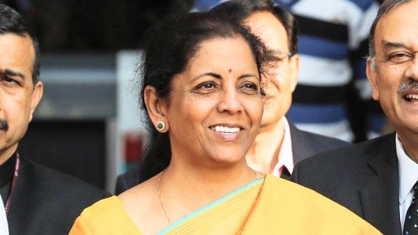 બજેટ 2020: આધાર કાર્ડથી તરત જ મળશે પાન નંબર, કરી આ વ્યવસ્થા