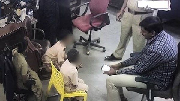 સ્કૂલ પર દેશદ્રોહનો કેસ, પોલીસે બાળકોને પૂછ્યા સવાલ