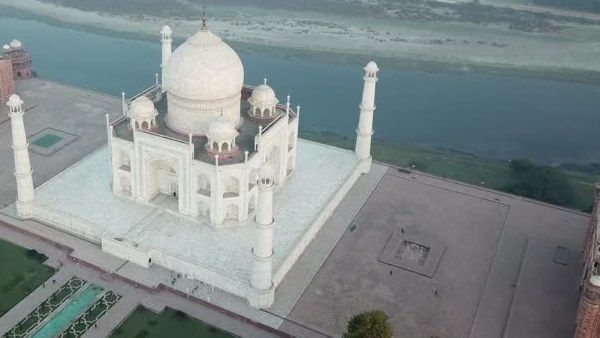 સાંજે સાત વાગ્યે ટ્રમ્પની આગ્રાથી વિદાય