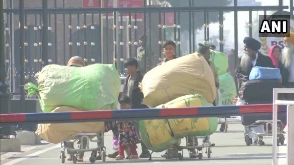 સીએએની ધમાલ વચ્ચે ભારત આવ્યા 50 પાકિસ્તાની હિન્દુ પરિવાર, સામાન પણ લાવ્યા સાથે