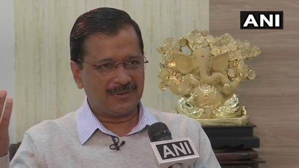 સીલમપુર પહોંચ્યા અજીત ડોભાલ સીલમપુર પહોંચ્યા અજીત ડોભાલ