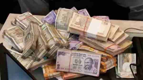 12 કરોડ જીત્યા