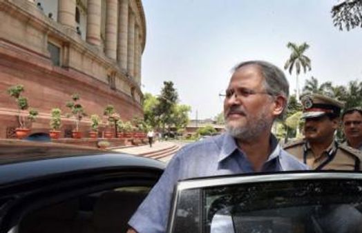 વિપક્ષે કર્યા પ્રહાર