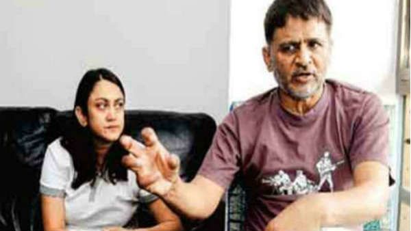 એ લેડીને પૂછો કે 