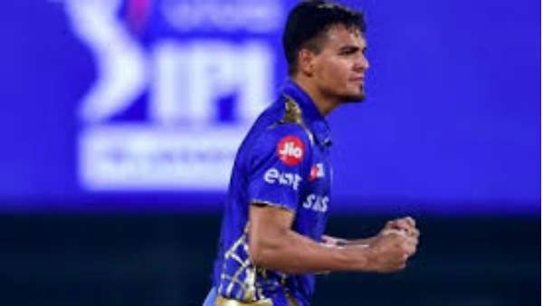 રાહુલ ચાહર - 1.90 કરોડ