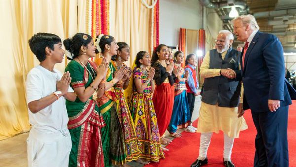 ડોનાલ્ડ ટ્રમ્પની ભારત મુલાકાત ડોનાલ્ડ ટ્રમ્પની ભારત મુલાકાત