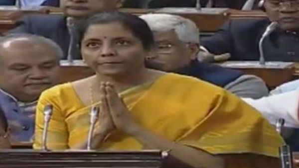 Budget 2020: નિર્મલા સીતારમણે જણાવ્યુ કયા ત્રણ સૂત્રો પર આધારિત છે બજેટ