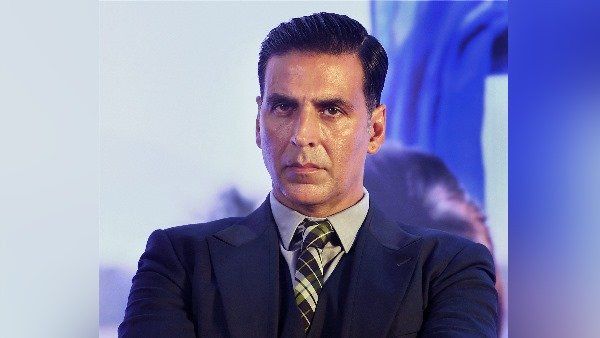 શહીદો માટે પાંચ કરોડનું દાન કર્યું હતું શહીદો માટે પાંચ કરોડનું દાન કર્યું હતું