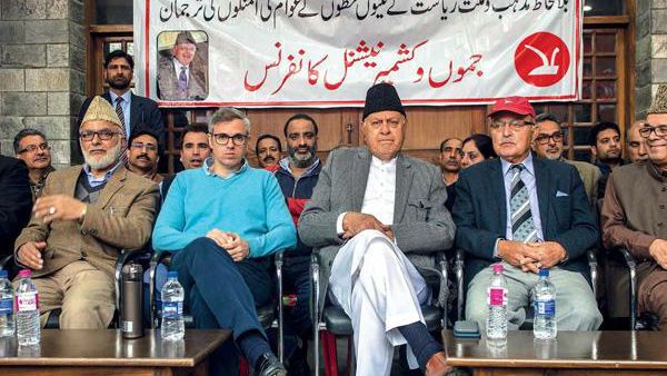 આ નેતાઓ પણ હતા અટકાયતમાં આ નેતાઓ પણ હતા અટકાયતમાં