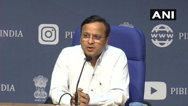 કોરોના વાયરસ સાથે નિપટવા માટે સરકાર સાથે મળીને કરવું પડશે કામ: સ્વાસ્થ્ય મંત્રાલય