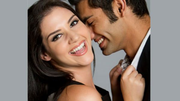 ‘ના તો ગળે મળો અને ના હાથ મિલાવો'