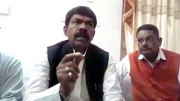 અપક્ષ નેતાએ કમલનાથનું વધાર્યું ટેન્શન અપક્ષ નેતાએ કમલનાથનું વધાર્યું ટેન્શન