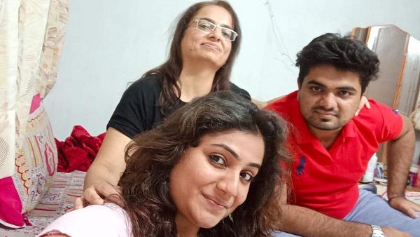 સ્કૂલ-કોલેજના દિવસો યાદ આવી ગયાઃ નાદિયા હિમાની