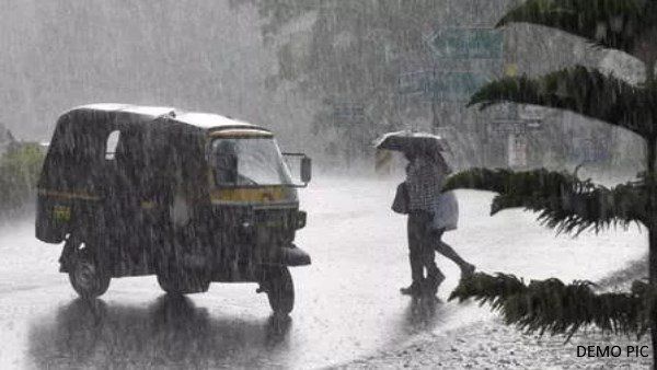 આગલા 24 કલાકમાં તેજ વરસાદ થઈ શકે