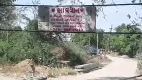 હાલોલના કેટલાક ગામોમાં બહારના લોકોના પ્રવેશ પર પ્રતિબંધ