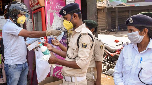 દરરોજ 230 કિમી સાઈકલ ચલાવતો