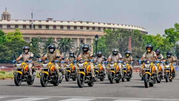 દેશવ્યાપી લોકડાઉનની અસર દેખાય છે દેશવ્યાપી લોકડાઉનની અસર દેખાય છે