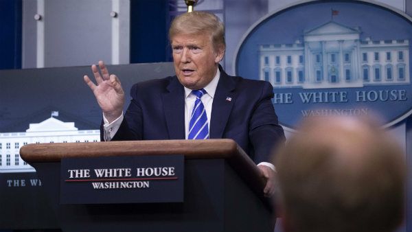 શરીરમાં લાઇટ અને ગરમી ઇંજેક્ટ કરી શકાય છેકે નહી?,વૈજ્ઞાનિકો કરે તપાસ- ડોનાલ્ડ ટ્રંપ