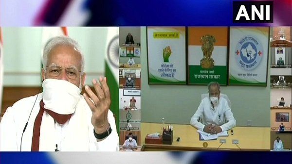 દિલ્લીમાં કોરોનાના 903 કેસ સામે આવ્યા