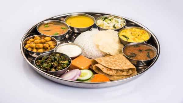 રાંધેલા ખોરાકને બે કલાકથી વધુ સમય ન રાખો