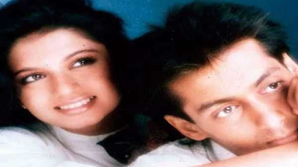 એ દિવસોમાં સ્મૂચ સામાન્ય નહોતુ એ દિવસોમાં સ્મૂચ સામાન્ય નહોતુ