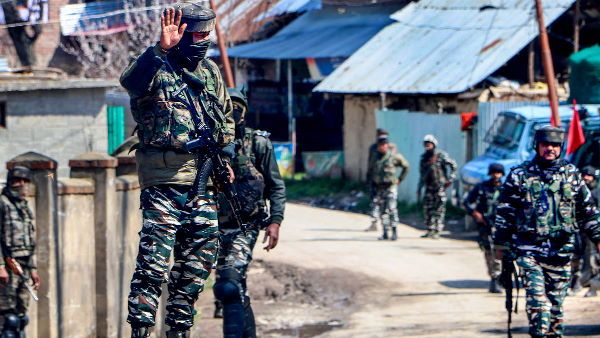 ભારતીય સેનાના બેઝ પર હુમલો કરવાની ફીરાકમાં છે જૈશ, રેડ એલર્ટ જારી