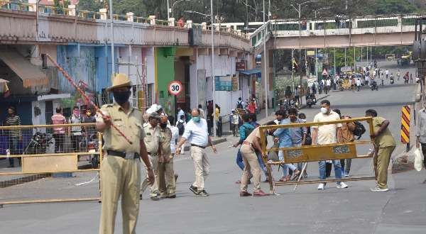 લોકડાઉન 5: કન્ટેનમેન્ટ ઝોનમાં 30 જુન સુધી રહેશે લાગુ