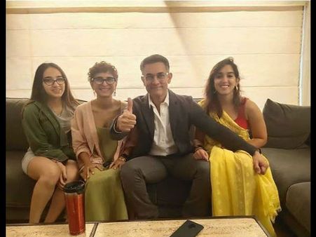 ફેમિલી સાથે ઈરા ખાન