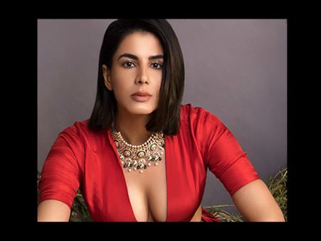 ડેબ્યૂ ડેબ્યૂ