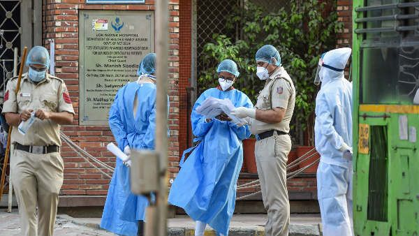 દિલ્હીની લોકનાયક હોસ્પિટલમાં ડોક્ટર અને બે કર્મચારીને કોરોના પોઝિટીવ, ક્વોરેન્ટાઇન