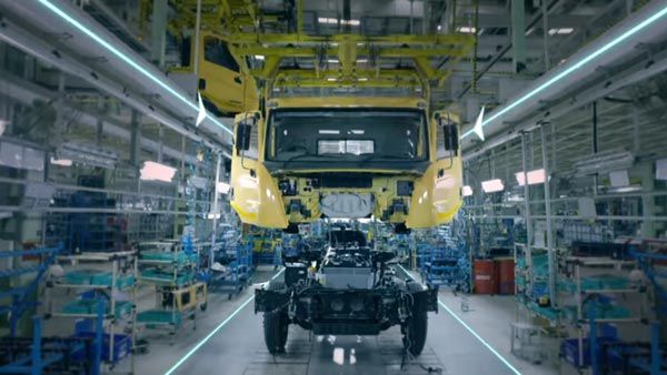 સુઝુકી મોટરે ગુજરાતના હંસલપુરમાં આવેલા પોતાના પ્લાન્ટને ફરીથી શરૂ કર્યો