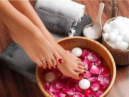 ગ્લોઈંગ સ્કિન