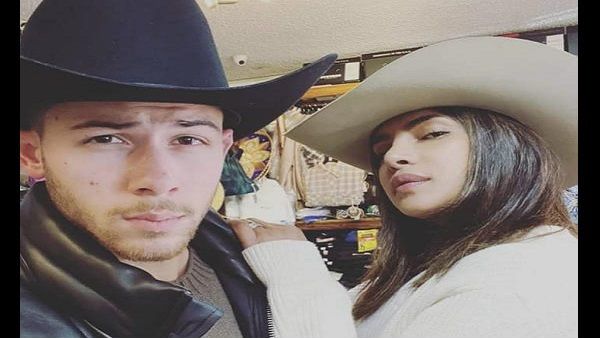 પ્રિયંકા ચોપરાએ શેર કરી નિક જોનાસ સાથે પહેલી તસવીર, નિકે આપ્યો જવાબ