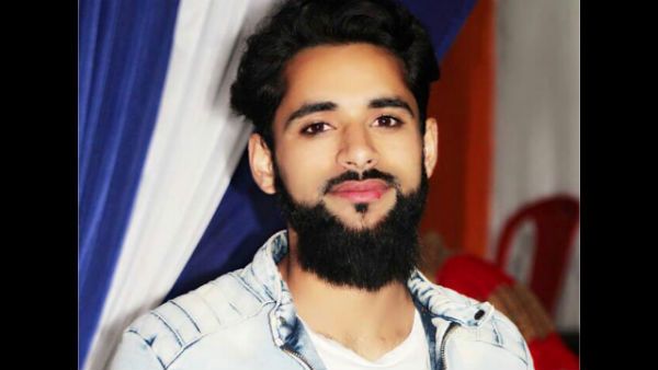 પુલવામામાં વિસ્ફોટકો ભરેલી ઝડપાયેલી કારના માલીકની થઇ ઓળખ